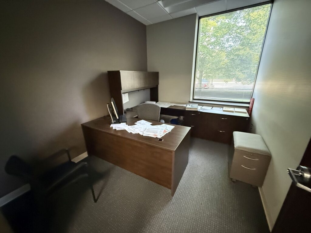 tecumsehoffice_9